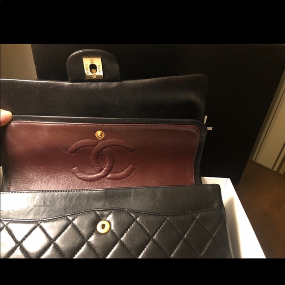 ***SOLD ***Authentic Chanel Classic Double Flap - Picture 5 of 16